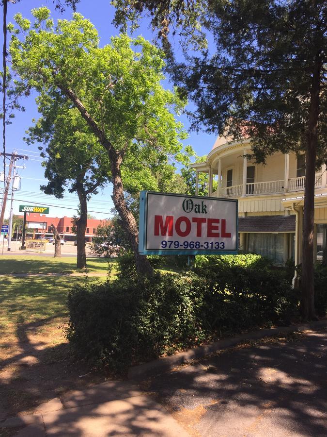 The Oak Motel La Grange Exterior photo